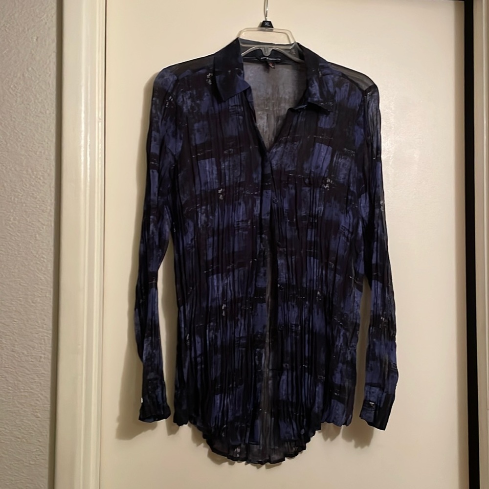 Rock & Republic Black and Blue button down top